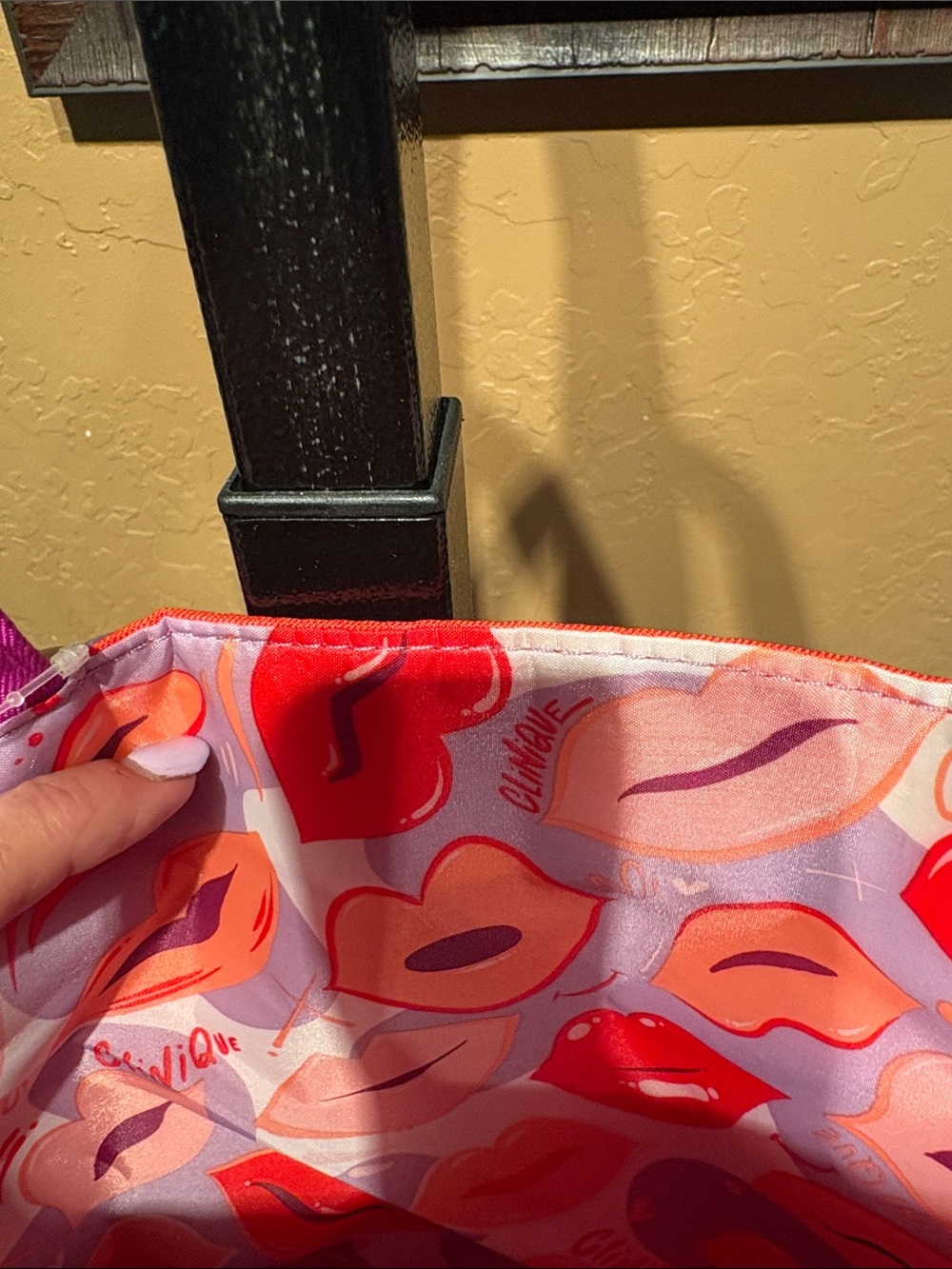 Clinique NEW Canvas Tote & Cosmetic Bag Set - Picture 7 of 7